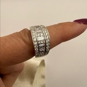 F925 DG CZ stamped multi faceted ring 6.5 1.57 carats weight 14.07 G